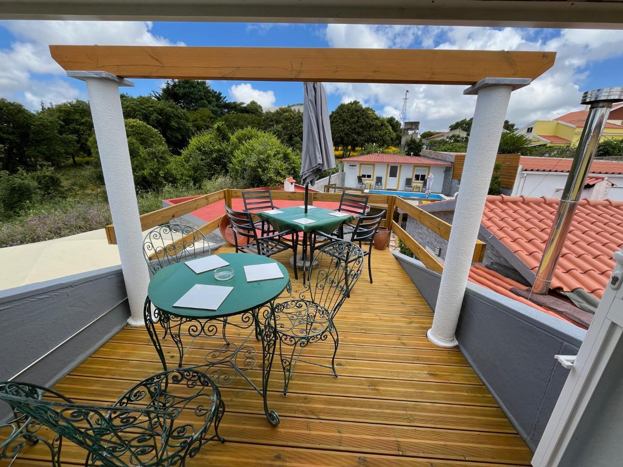 Sintra Breeze - Sun, Pool & Kitchen Hotel Mem Martins Kültér fotó